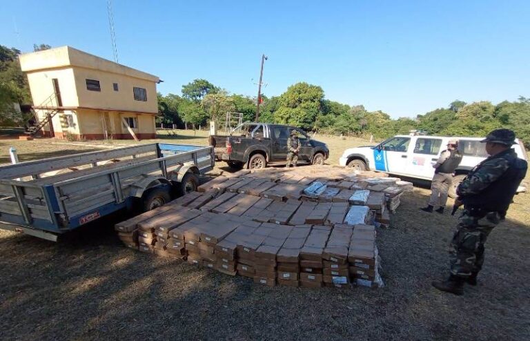 Prefectura de Alvear secuestró más de 4.000 kilos de pescados de mar en la costa del rio Uruguay