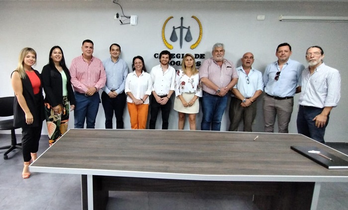 Abogados de Santo Tomé se manifestaron en contra de proyecto de Ley presentado por Milei