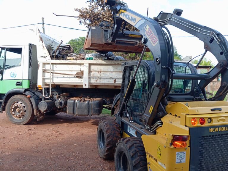 Explican cómo es la normativa que aplica la comuna al cobrar un canon para retirar escombros y residuos de poda de arboles
