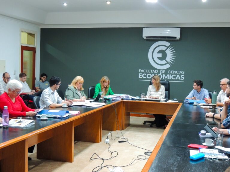 Ciencias Económicas: asumieron consejeros electos, y se renovó Vicedecano