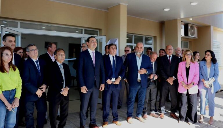 Inauguraron las refacciones y remodelaciones del nuevo Hospital de La Cruz