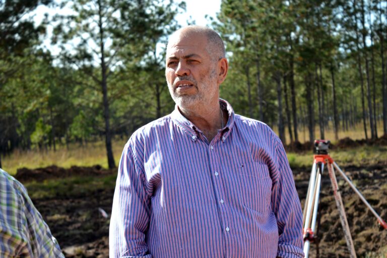 El presidente de Vialidad Provincial estuvo en Santo Tomé y adelantó que serán inflexibles con camiones que posean sobre peso