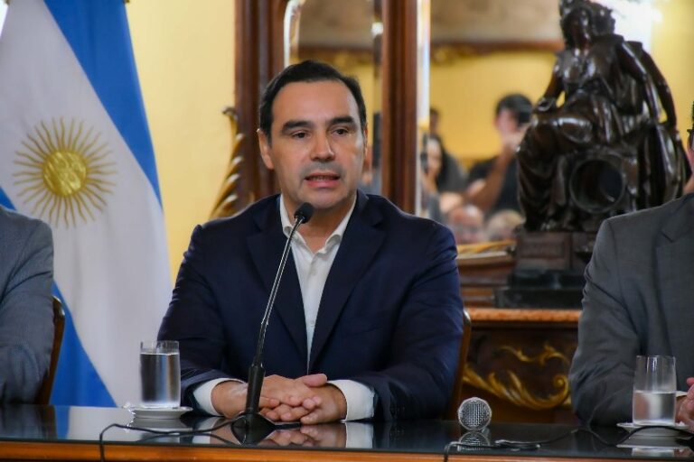 Valdés anunció más cambios en Seguridad y ratificó que para el Gobierno provincial es prioridad el esclarecimiento del Caso Loan
