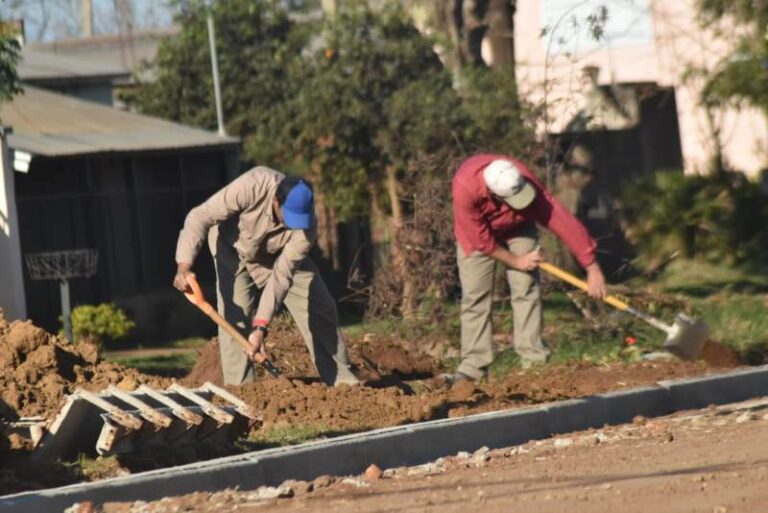 Avanza la construcción del nuevo Boulevar Roca en los barrios del Sur de Santo Tomé