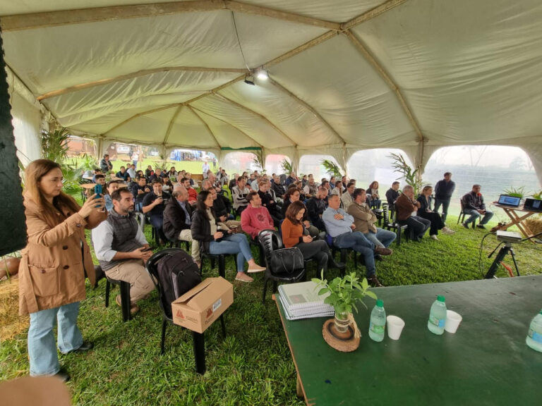 Jornadas Forestales en la Sociedad Rural de Virasoro: Una mirada  al negocio forestal