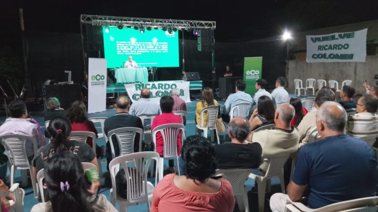 Colombi participó de un mitín político en Santo Tomé y planteó algunos interrogantes