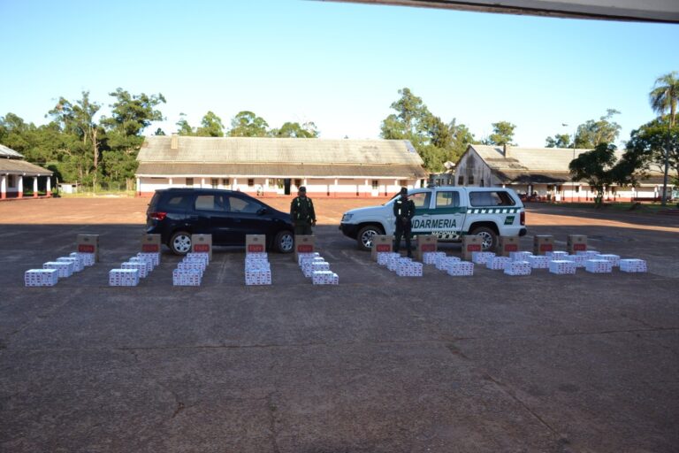 Automóvil robado transportaba más de 14 mil paquetes de cigarrillos