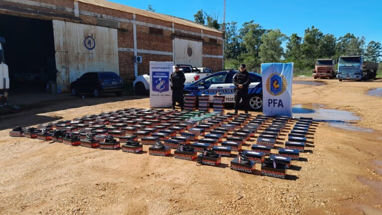 Golpe al contrabando: Policia Federal secuestra mercaderia ilegal de gran valor valuada en mas de 11 millones de pesos