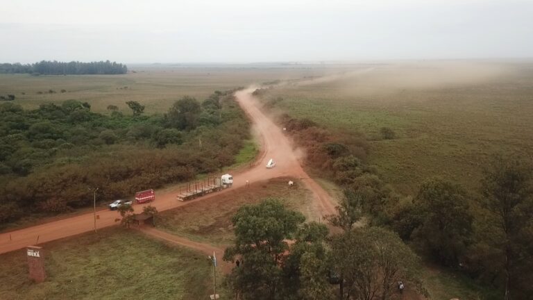 Inauguran 50 km de enripiado en Ruta Provincial 40