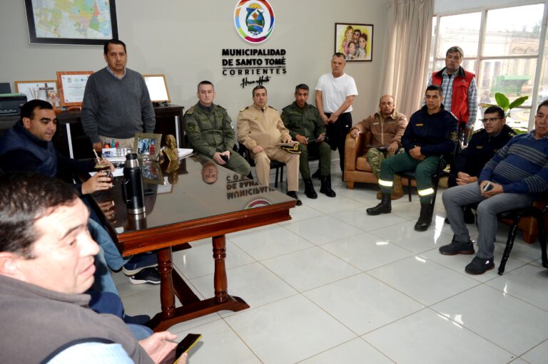 Crece el rio Uruguay y el Comité de Emergencia se reunió para delinear un plan de acción
