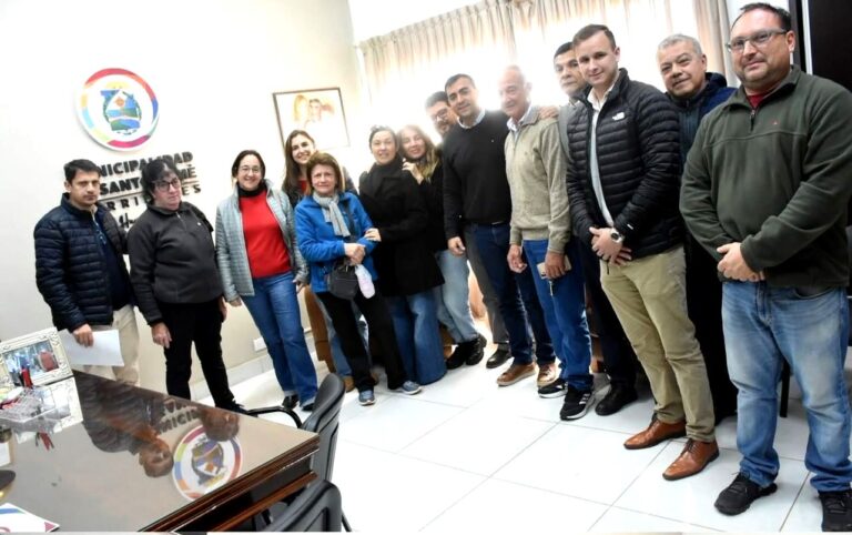 Si quieres asfalto: Vecinos están dispuestos a pagar la construcción de cordones cunetas