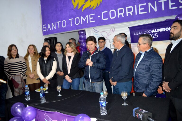 Lisandro Almirón pasó por Santo Tomé y repartió críticas para todos lados
