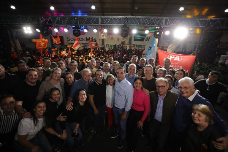 Vamos Corrientes garantizó que continuará la «reparación histórica» para la Capital