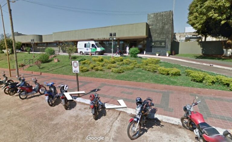 Robaron dos motos que estaban estacionadas frente al Hospital