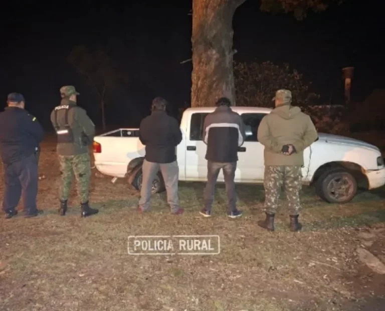 Atrapan a dos narcos con 13 kilos de droga tras fugar de control vial