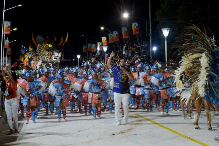 Comparsas quieren entre 50 y 60 millones de pesos cada una para el carnaval 2026