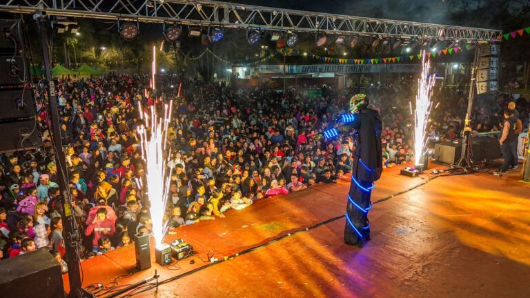 Santo Tomé vivió una jornada inolvidable por el Día del Niño en la Plaza Colón