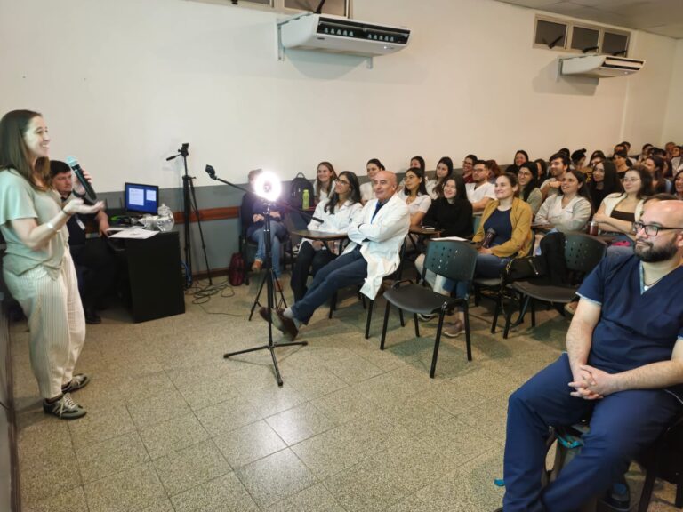 Barceló y Médicos Sin Fronteras estrechan lazos en una jornada con más de 120 participantes