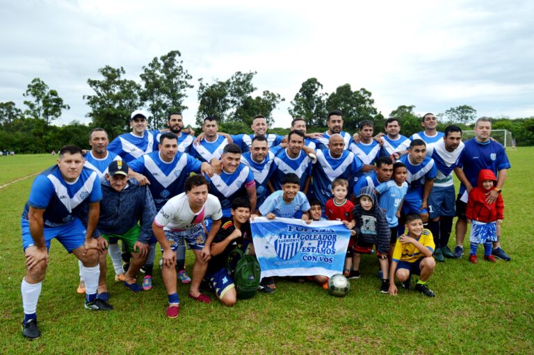 Sarmiento se alzó con el campeonato Sub 35 de Veteranos y jugará el Provincial