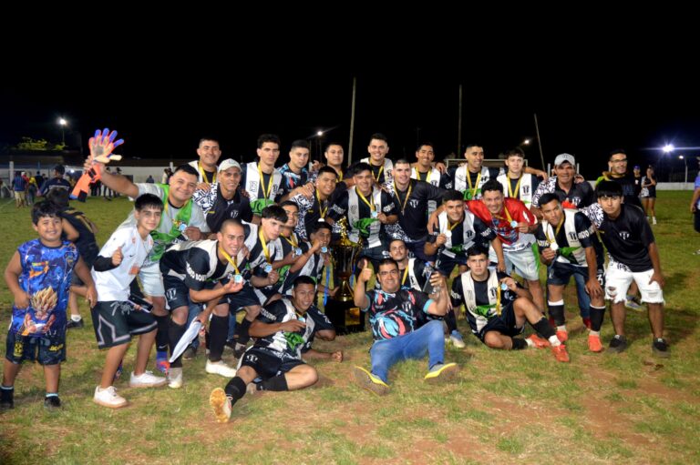 Villa Calma acertó en los penales y es el nuevo campeón oficial del Fútbol Santotomeño