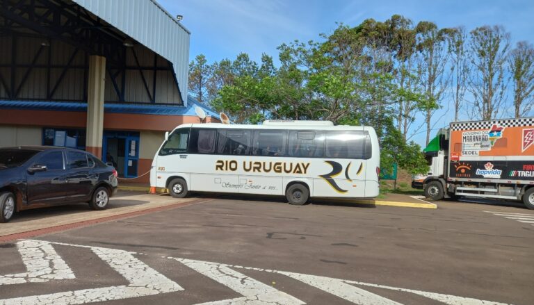 Dejó de funcionar el servicio de colectivos entre Santo Tomé y Sao Borja