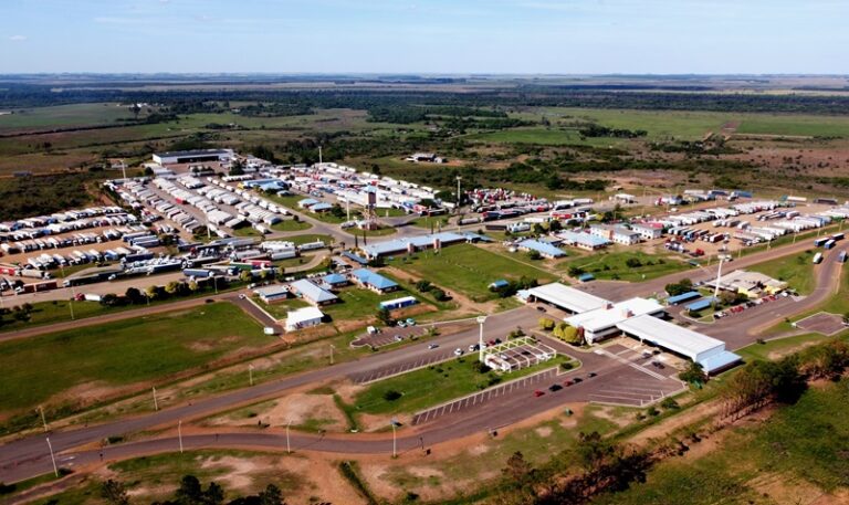 Bajo flujo de turistas por el Puente Internacional entre Santo Tomé y Sao Borja