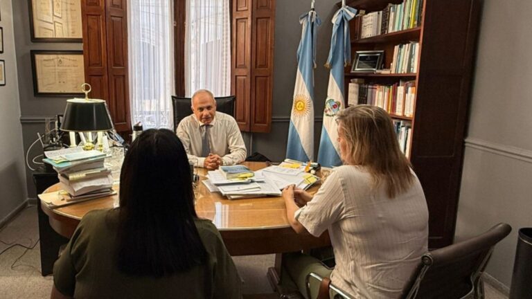 Productoras ganaderas de Paso de los Libres fueron recibidas por el Presidente del STJ