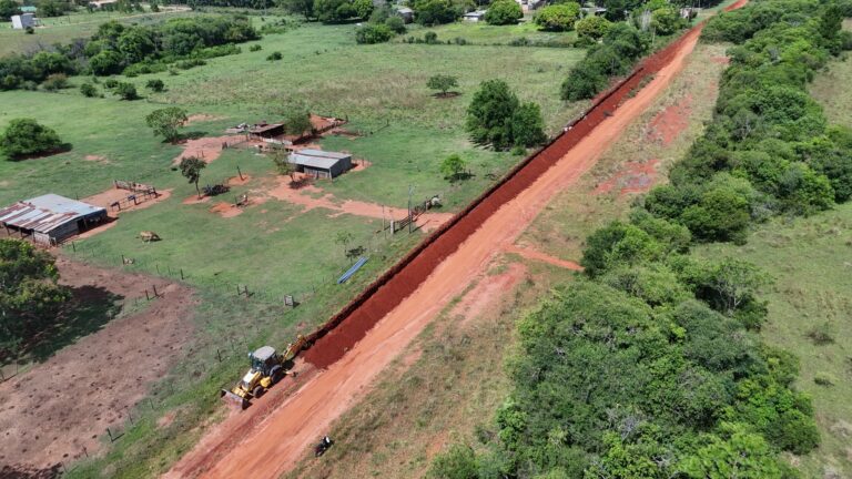 El Municipio continúa con la extensión de la red de agua en sectores puntuales