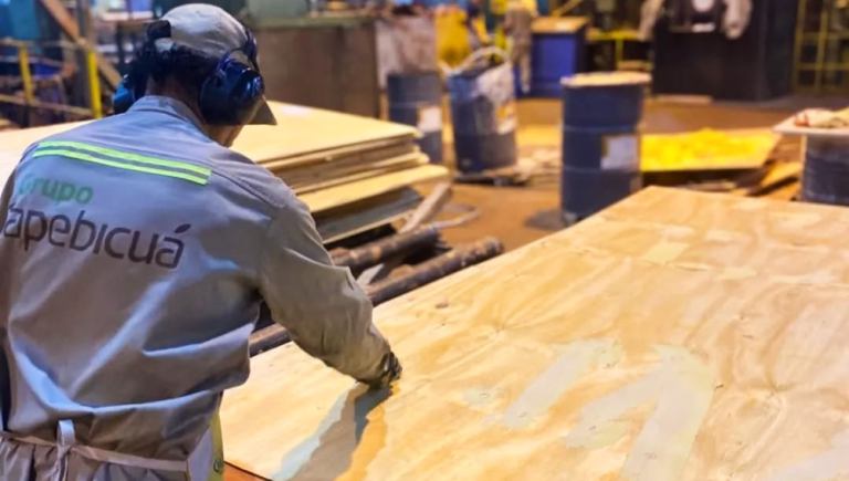 Crisis en Tapebicuá : trabajadores convocan a movilización ante la incertidumbre que atraviesa la empresa