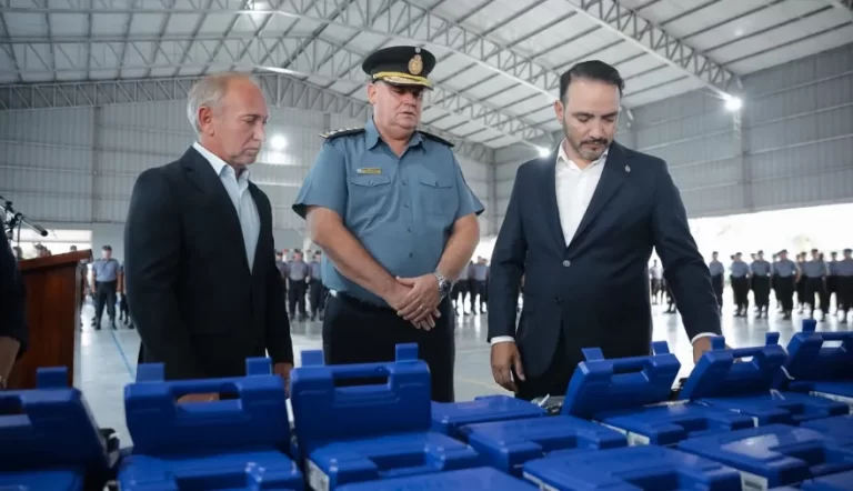 El gobernador Valdés habló sobre los cambios producidos en el PRIAR de La Cruz ¿Qué pasa con la lista de retiros?