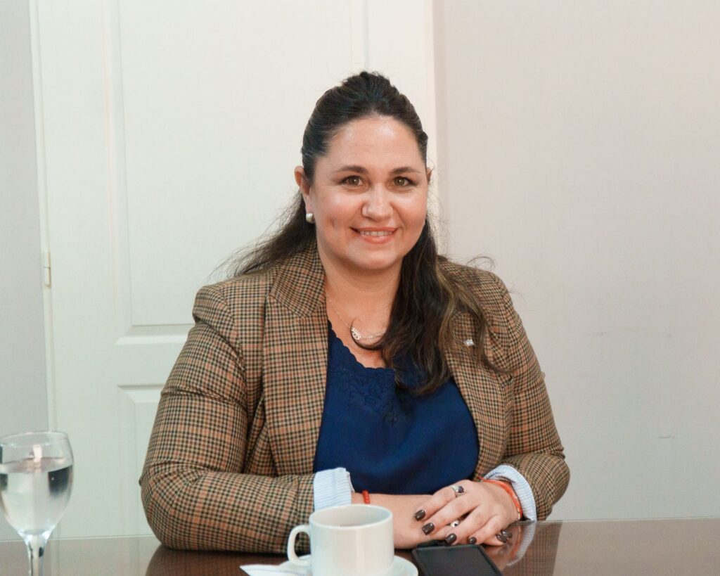 La diputada Almirón tildó de vergonzosa la actuación del oficialismo al no tratar temas que afectan a los correntinos