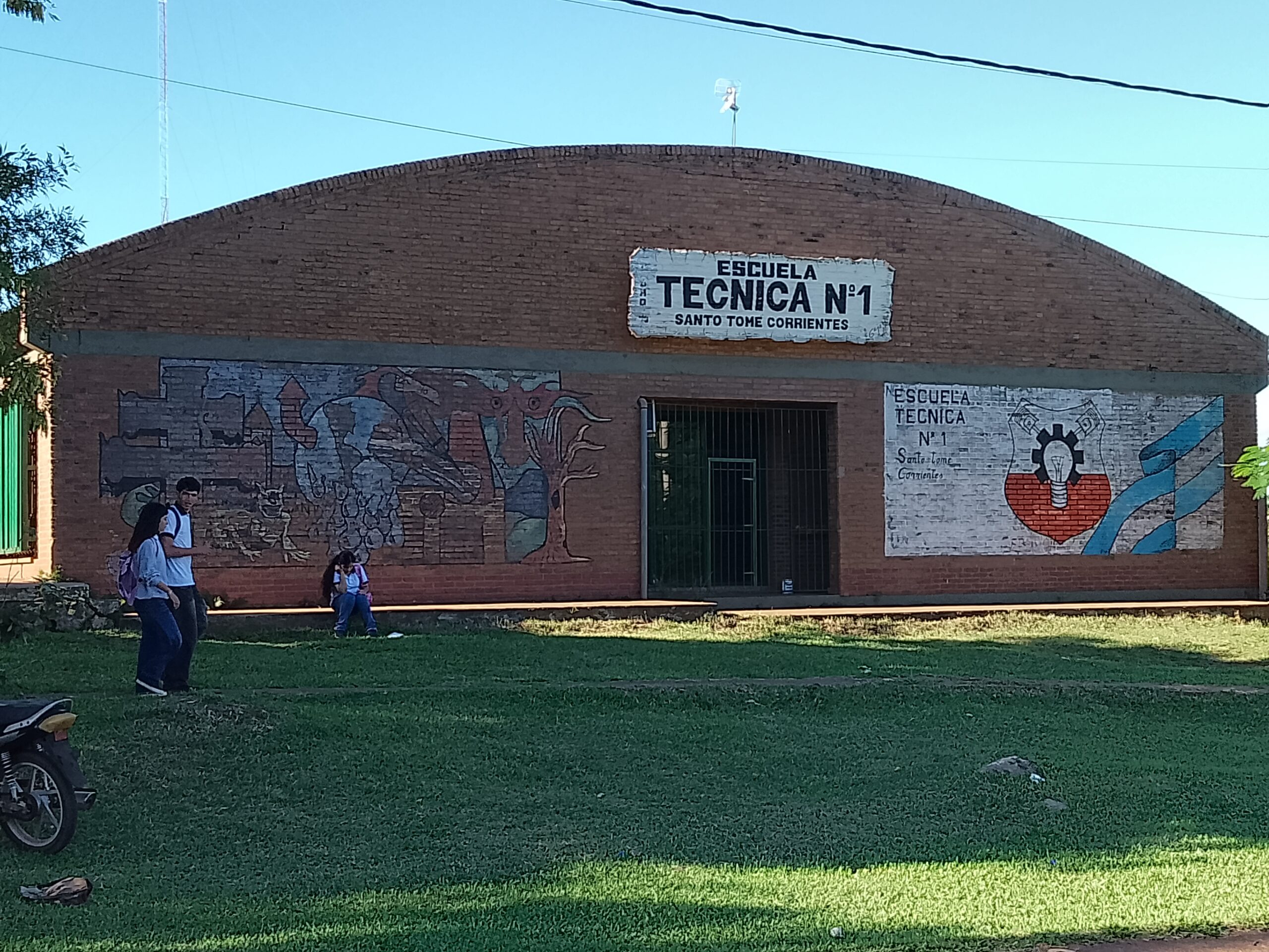 Alarmante: Alumnos de un establecimiento educacional, planeaban provocar un tiroteo, varios docentes estaban en la mira