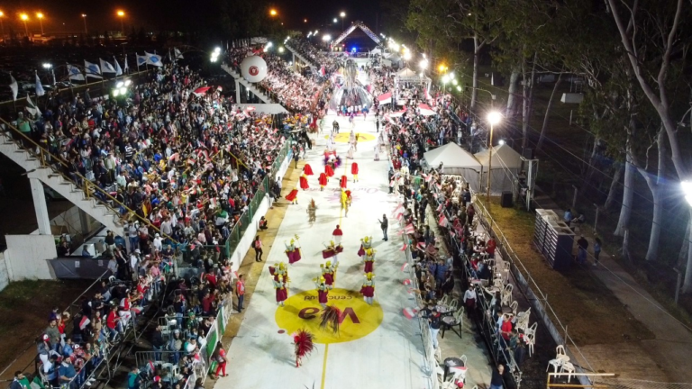 Crisis en el Carnaval 2027: Presidentes de comparsas exigen al municipio de Paso de los Libres un compromiso real