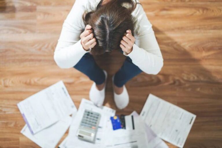 La morosidad con entidades bancarias y no bancarias se triplicó en un año en el NEA