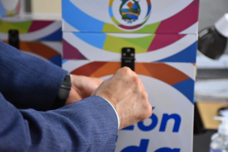 Santo Tomé realizó la primera apertura de los Buzones de la Vida