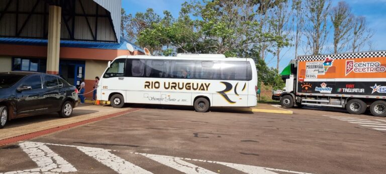 Sigue paralizado el servicio de pasajeros entre Santo Tomé y Sao Borja y no se avizora una solución