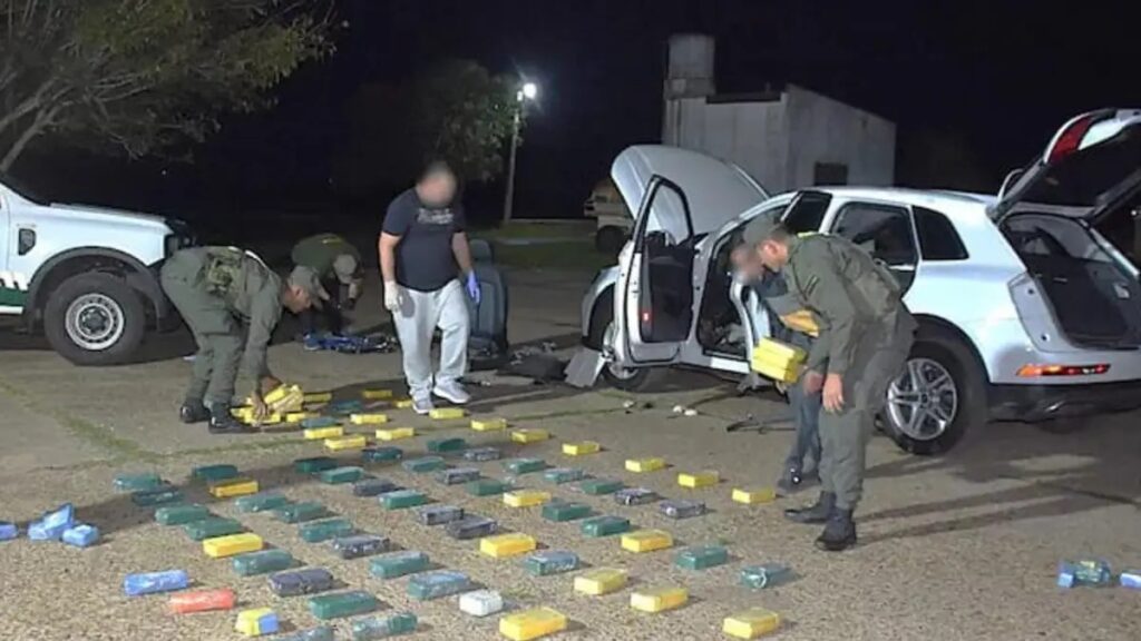 Condenaron a una mujer uruguaya por transportar 88 kg de cocaina
