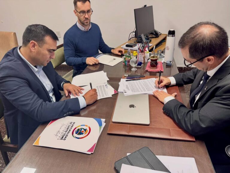 Firman convenio marco para la posible llegada de nuevas carreras universitarias