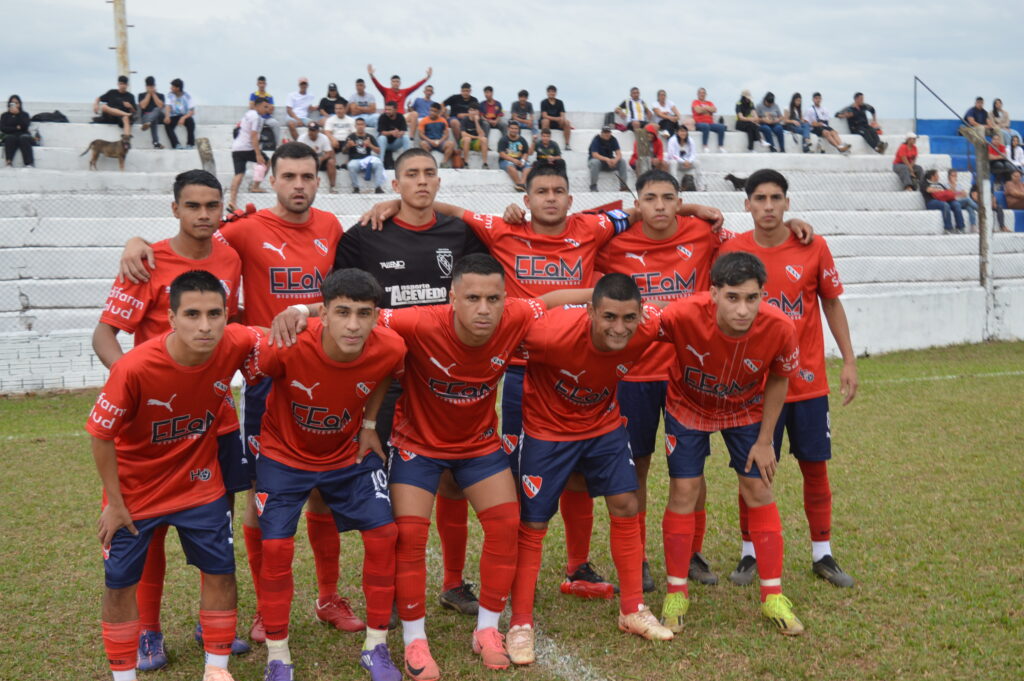 Torneo Oficial Apertura, Independiente volvió a ganar y ahora espera a Sarmiento