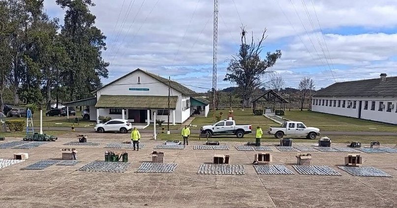 PASO DE LOS LIBRES: Detectaron millonario contrabando de cigarrillos oculto en encomiendas