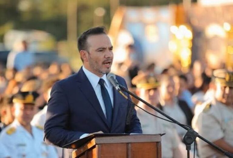 Juan Pablo Valdés se muestra «sorprendido» por declaraciones de Almirón