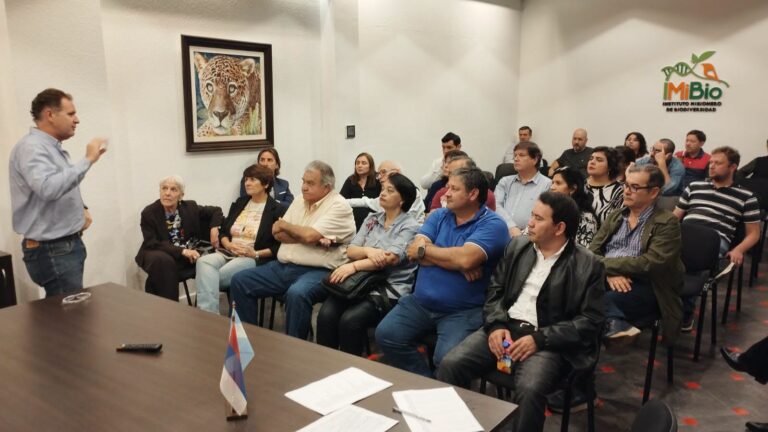 Expartidos del Frente Renovador se alinean con “Movimiento por lo que viene” y presionan a los senadores por la ley de tierras
