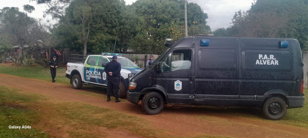 Causa por el incendio de un automóvil: Allanaron búnkers, detuvieron a un sospechoso y desbarataron un punto de venta de droga