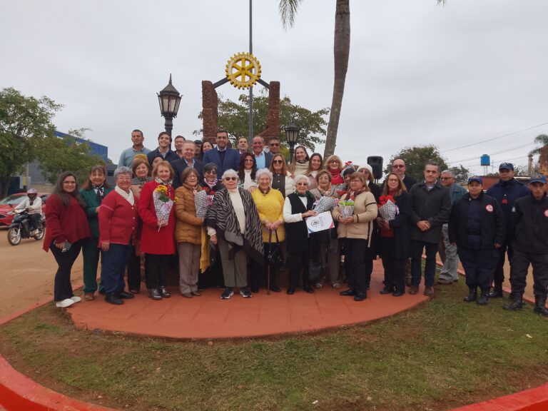La Rueda Femenina del Rotary Club celebró sus Bodas de Oro con un emotivo reconocimiento