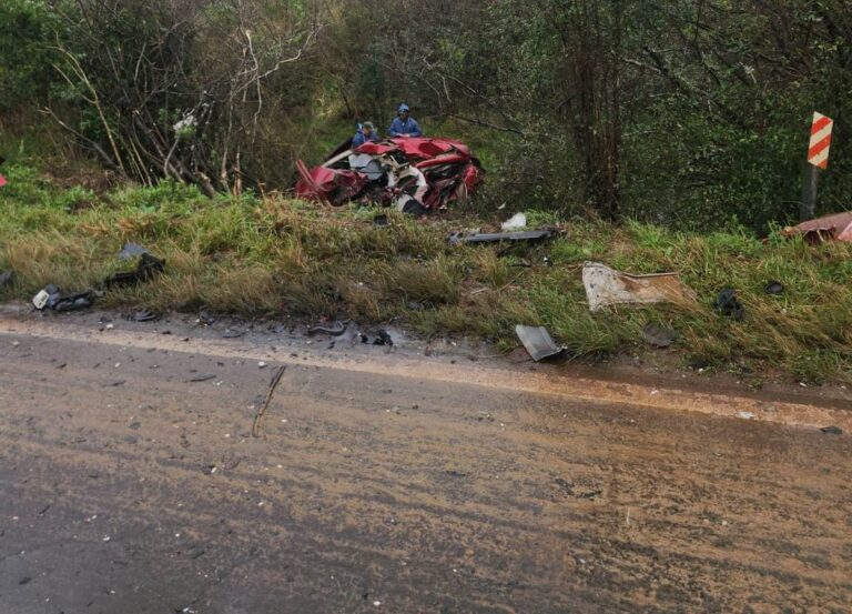 La Policía Científica investiga las causas del choque que dejó dos fallecidos en Paraje “Desiderio Sosa”