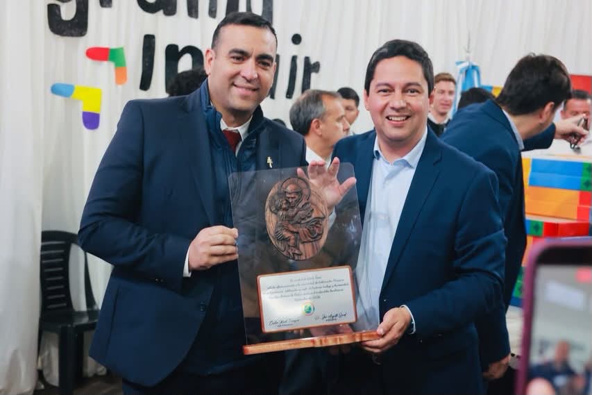 Centenario de Gdor Virasoro: autoridades de Santo Tome acompañaron los actos y festejos en la vecina ciudad.