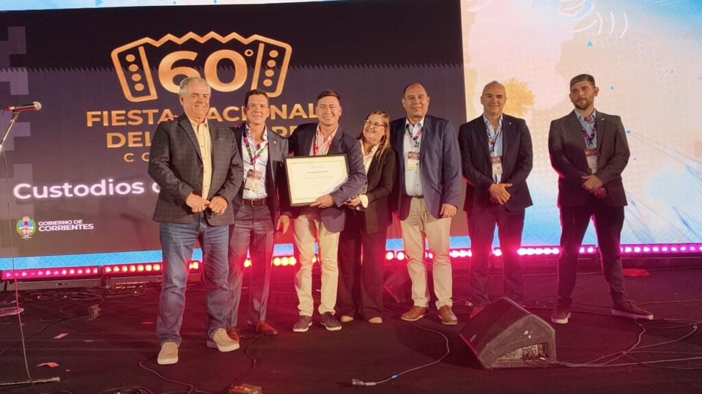 Santo Tomé recibió en la FIT la declaración de «Fiesta Nacional del Folclore Correntino»