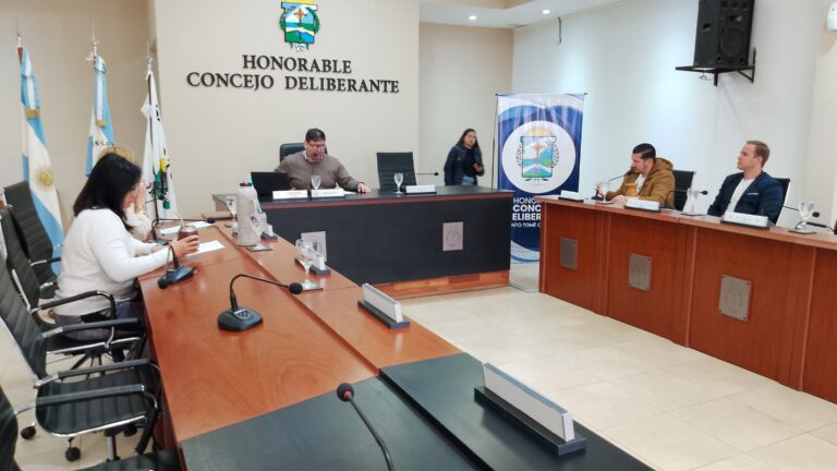 Se realizó una nueva Sesión de la Cámara Binacional de Vereadores, se buscará facilitar la información al turista