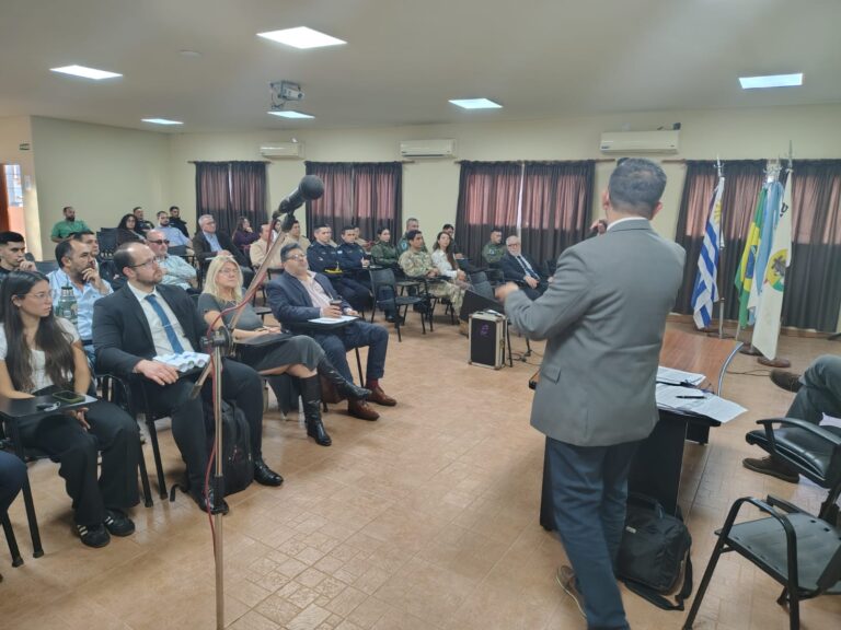 Conferencia clave sobre delitos ambientales se llevó a cabo en Santo Tomé