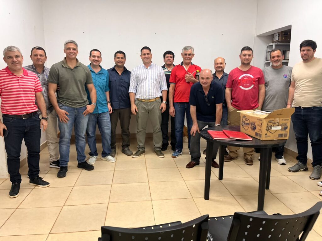El Club de Pesca de Santo Tomé renovó sus autoridades y apuesta a recuperar el protagonismo en el río